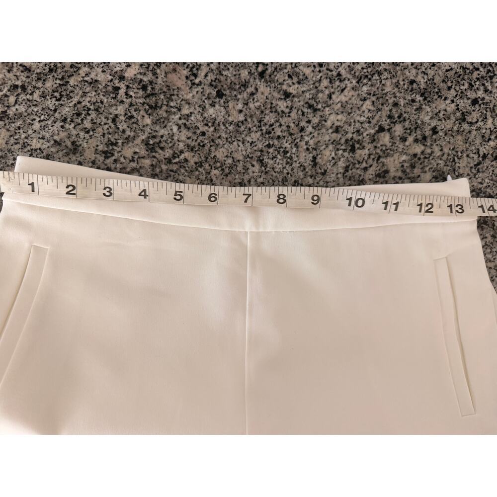 Bishop + Young Scalloped Hem Shorts – Size Small - Picture 5 of 5